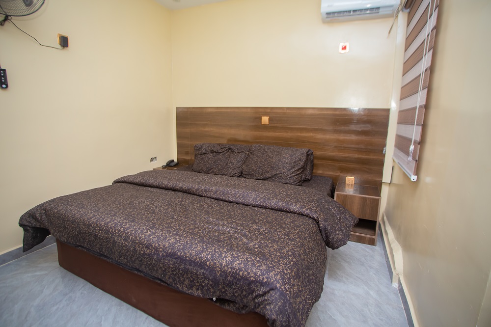 Suite Bedroom